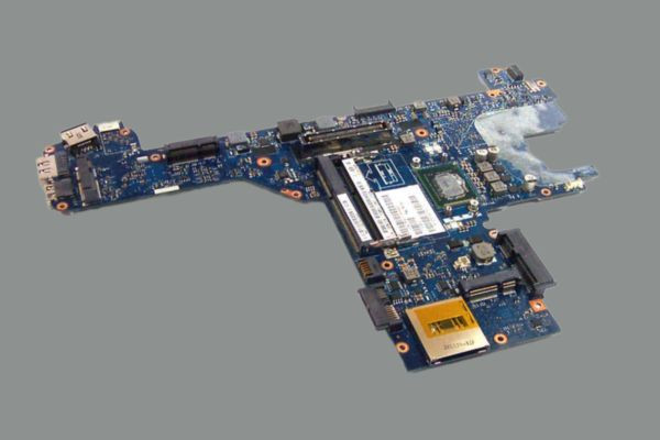Lỗi nguồn trên main laptop Dell