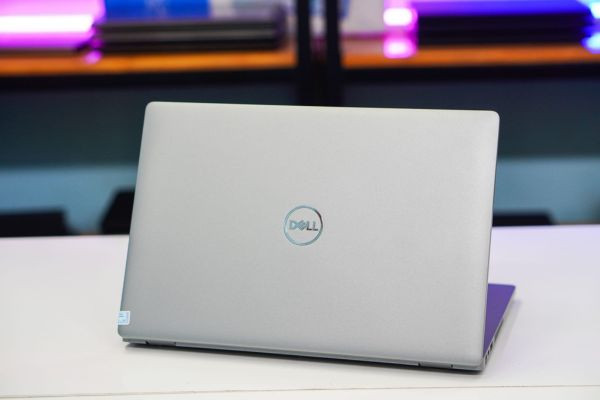 Thay viền cao su màn hình laptop Dell Thay viền cao su màn hình laptop Dell