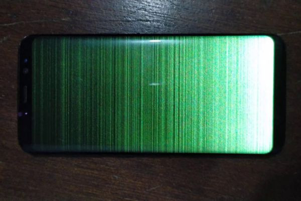 Màn hình bị sọc ngang nhấp nháy Màn hình bị sọc ngang nhấp nháy