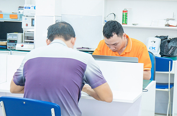 Đội ngũ nhân viên chuyên nghiệp