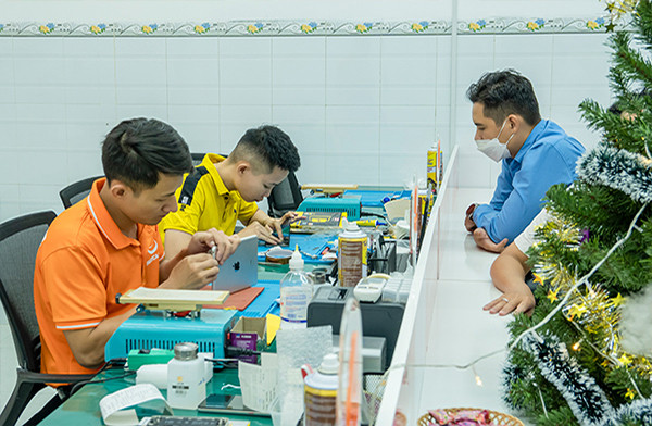 FASTCARE - Địa chỉ thay vỏ Oppo A72 đáng tin cậy