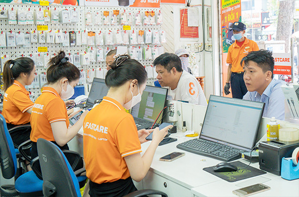 FASTCARE luôn đặt khách hàng làm trung tâm