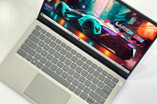 Thay màn hình cảm ứng laptop Dell