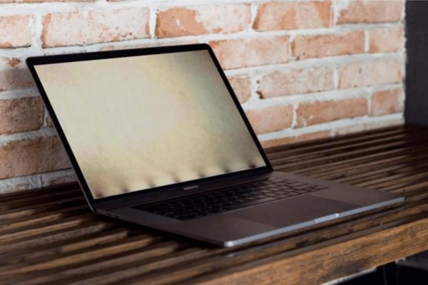 Lỗi màn hình MacBook Pro 2017