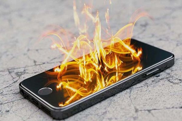 iPhone bị liệt góc màn hình