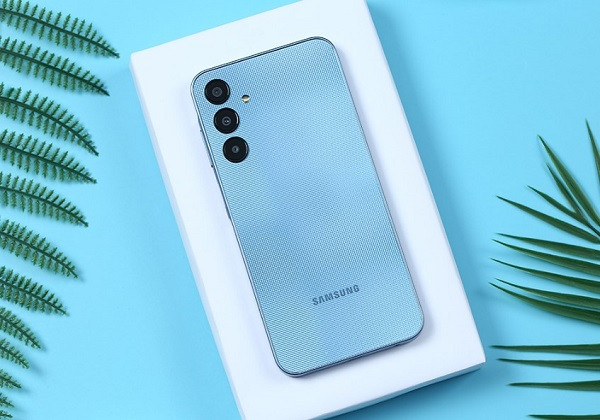 Nắp lưng Samsung A25