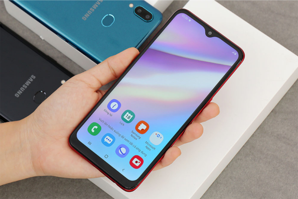 Nguyên nhân khiến vỏ Samsung A10s bị hỏng