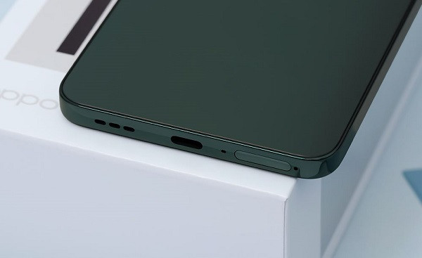 Nguyên nhân loa ngoài Oppo Reno12 F bị hỏng