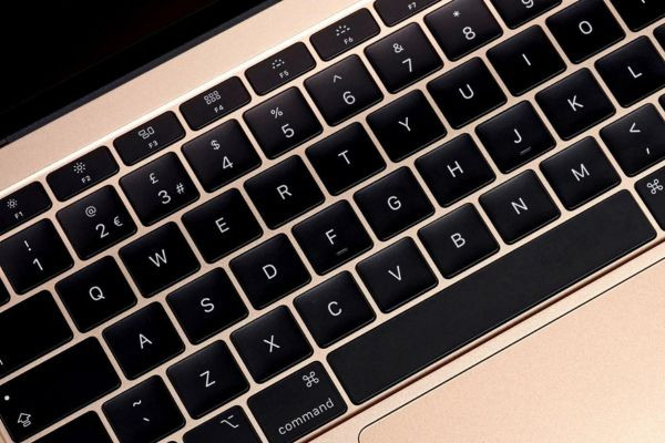 Bàn phím MacBook không gõ được số