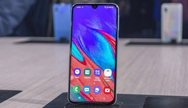 Samsung A40s hư main