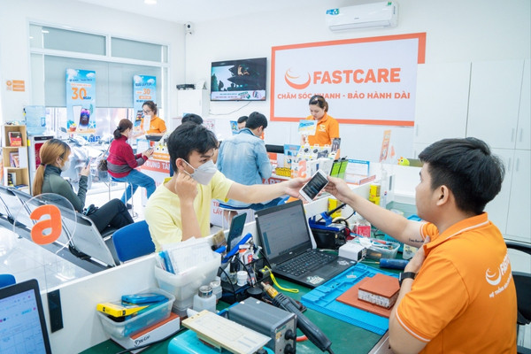 Màn hình Macbook bị nhòe