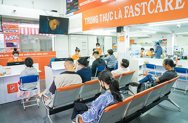Tại sao nên chọn FASTCARE để thay mặt kính Oppo A72