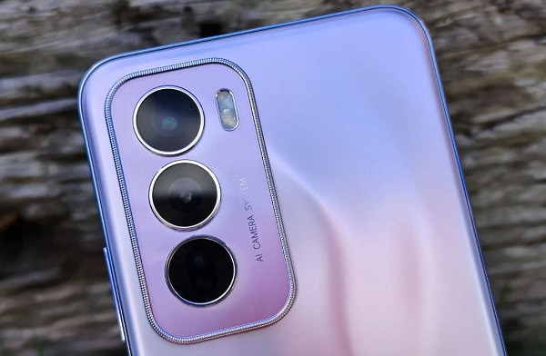 Thay camera sau Oppo Reno12 Pro