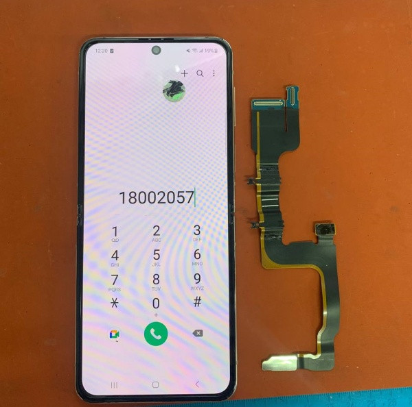 Thay cáp gập màn hình Samsung Z Flip 4