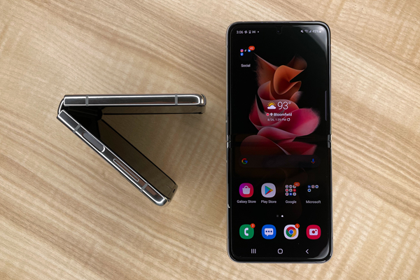 Thay loa ngoài Samsung Z Flip 3