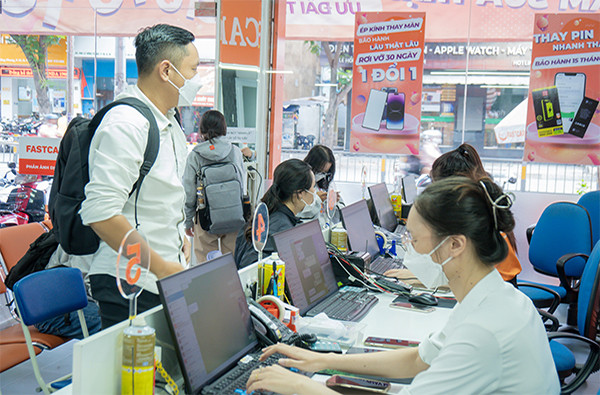 Thay mic Oppo Reno12 F tại FASTCARE Thay mic Oppo Reno12 F tại FASTCARE