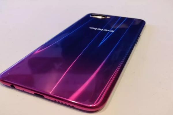 Thay vỏ Oppo K1