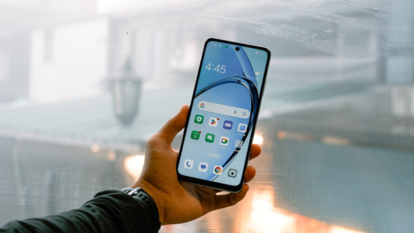 Thời điểm cần thay mic Oppo A60