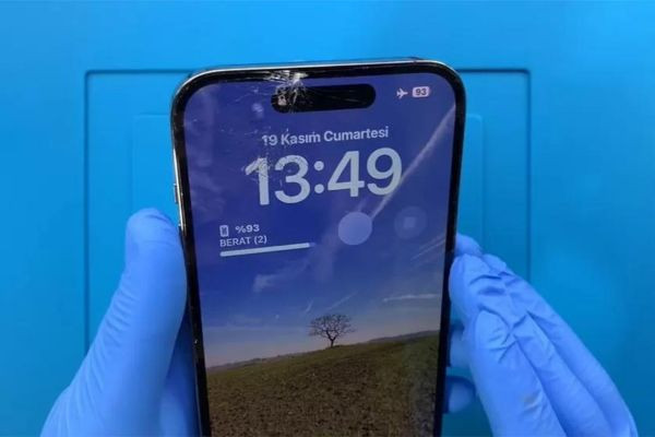 iPhone bị liệt góc màn hình