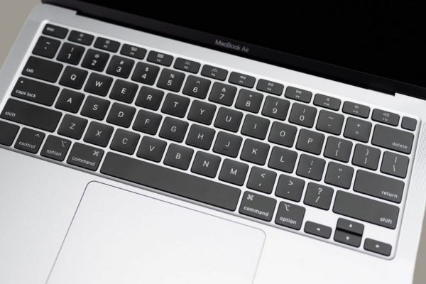 Bàn phím MacBook không gõ được số