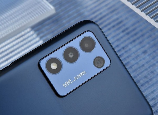 Camera sau Oppo K9s