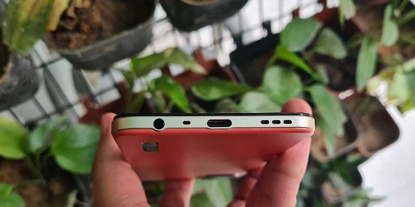 Chân sạc Oppo F17