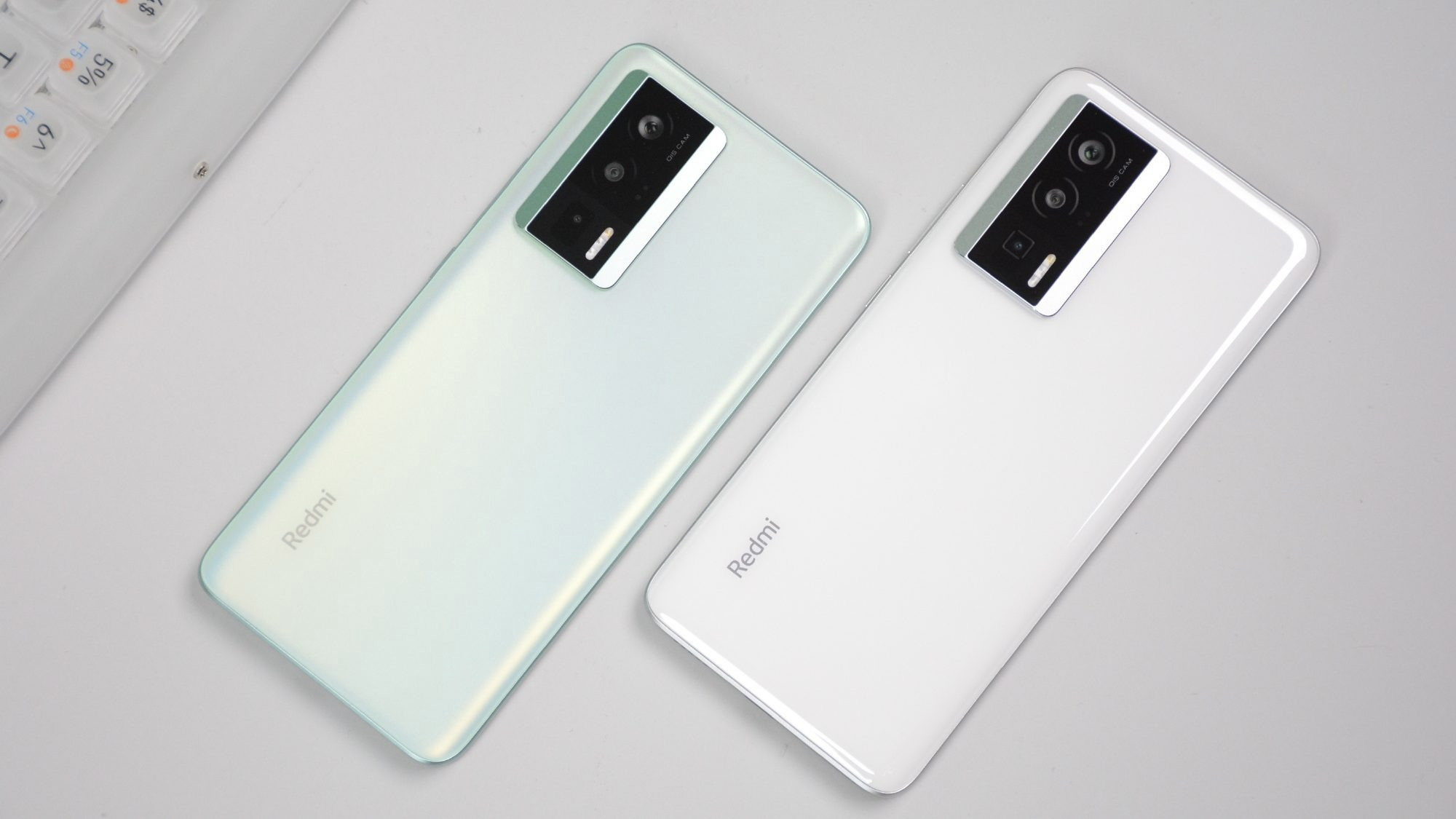 Dấu hiệu hỏng camera sau điện thoại thường gặp