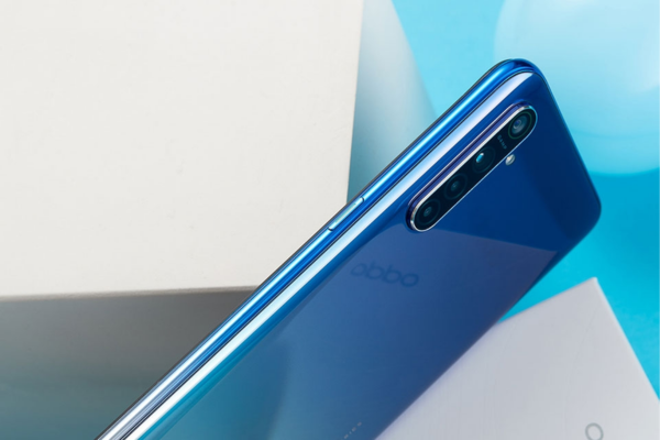 Khi nào nên thay kính camera Oppo K5?