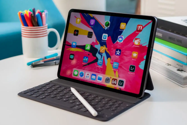 Khi nào nên thay vỏ iPad Pro 11 2018?