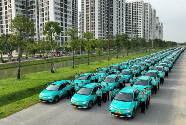 Khung giờ hoạt động của tổng đài Xanh SM