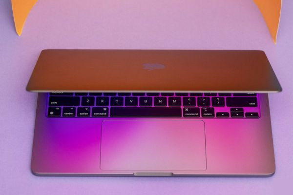 Lỗi cáp màn hình MacBook là gì Lỗi cáp màn hình MacBook là gì