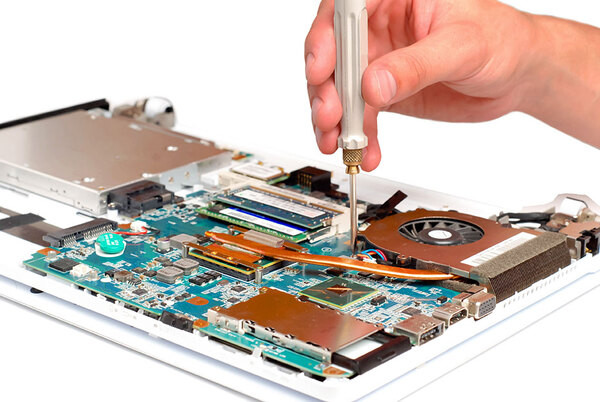 Lưu ý khi thay main để bảo toàn bản quyền Windows Lưu ý khi thay main để bảo toàn bản quyền Windows