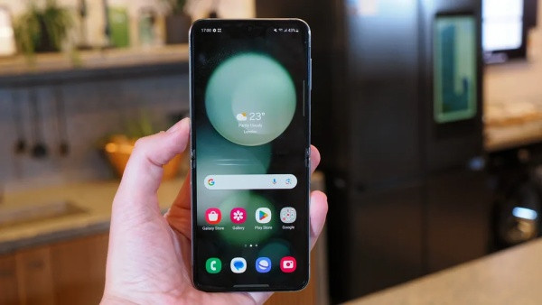 Màn hình Samsung Z Flip 5
