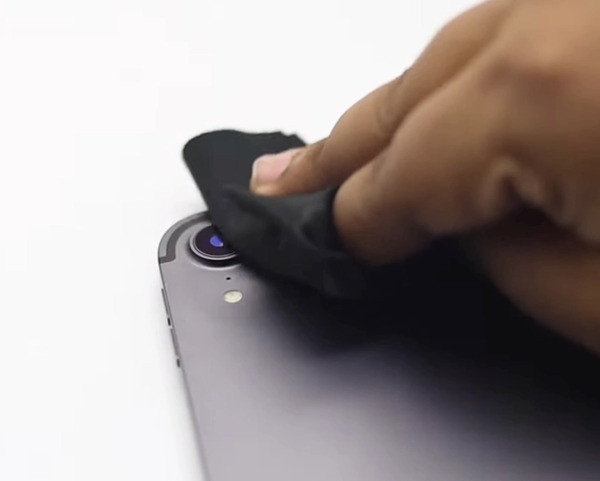 Nguyên nhân dẫn đến camera sau iPad Pro 11 2018 bị hư Nguyên nhân dẫn đến camera sau iPad Pro 11 2018 bị hư