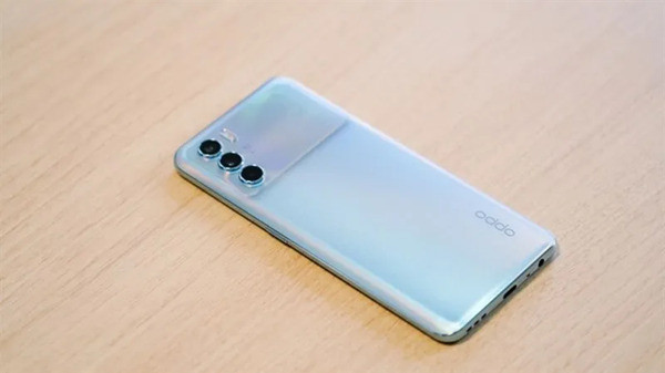 Nguyên nhân dẫn đến camera sau Oppo K9 Pro bị hư Nguyên nhân dẫn đến camera sau Oppo K9 Pro bị hư