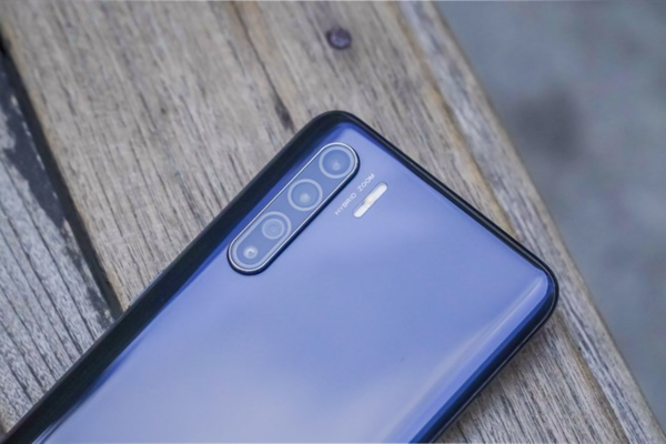 Nguyên nhân khiến camera sau Oppo K5 bị xuống cấp Nguyên nhân khiến camera sau Oppo K5 bị xuống cấp