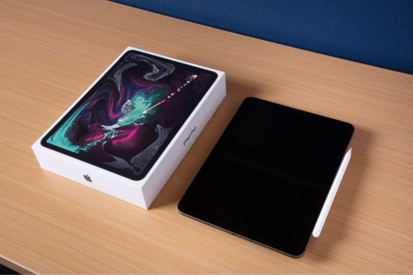 Thay camera trước iPad Pro 11 2018