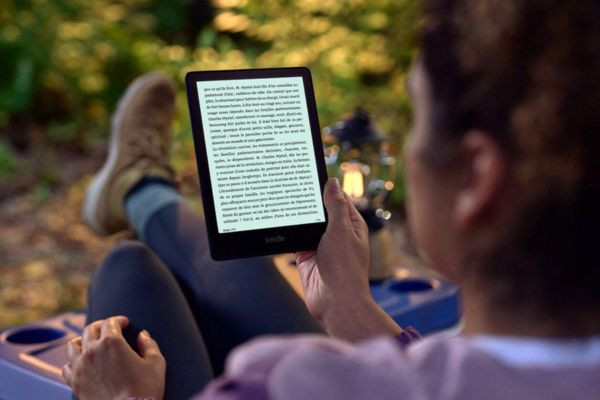 Có nên dùng máy Kindle để ghi chú tài liệu