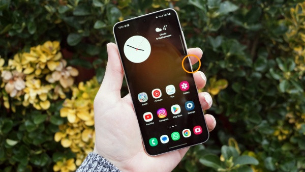 Dấu hiệu hư nút nguồn Samsung S23