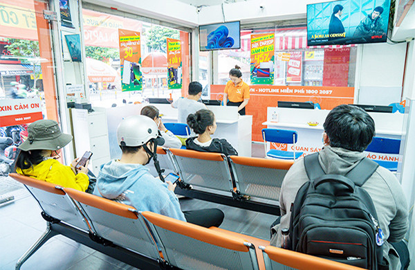 Quy trình thay loa trong Samsung M35 tại FASTCARE