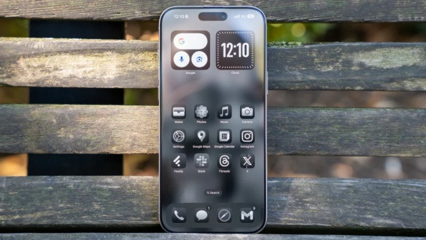 Thay màn iPhone 16 Pro Max