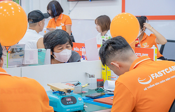 Thay mặt kính điện thoại Xiaomi có ảnh hưởng gì không