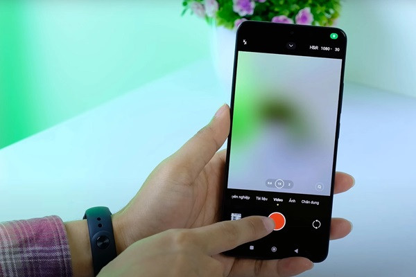 Thời điểm cần thay camera trước Xiaomi Poco X6 Pro