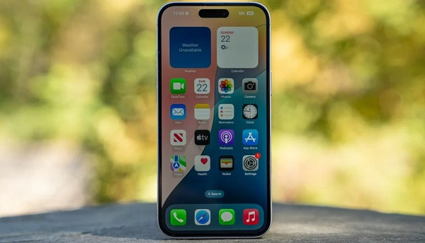 Camera trước iPhone 16 Plus