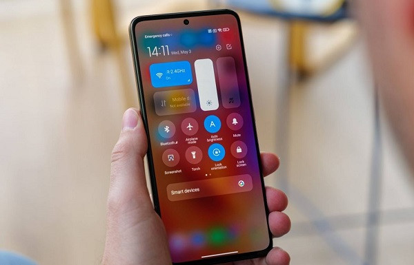 Camera trước Xiaomi POCO F5 Pro Camera trước Xiaomi POCO F5 Pro