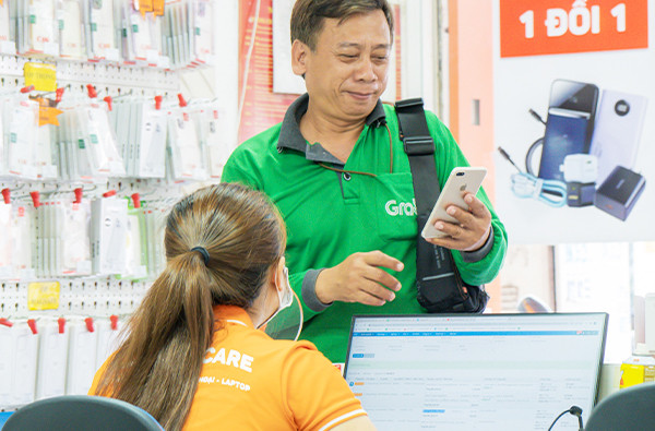 Hỗ trợ khách hàng nhiệt tình trong mọi trường hợp Hỗ trợ khách hàng nhiệt tình trong mọi trường hợp