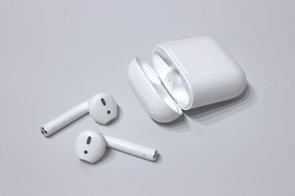 Khi nào nên thay vỏ AirPods?