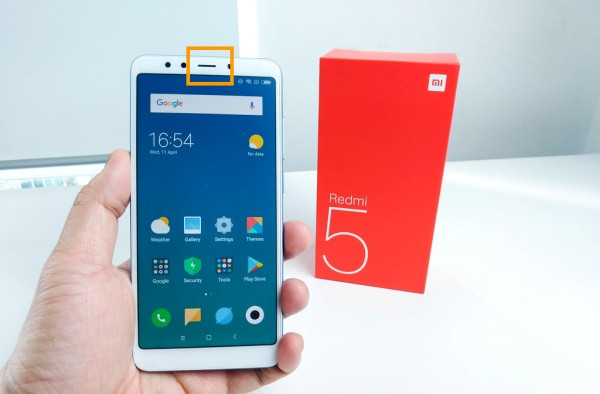 Loa trong Xiaomi Redmi 5 hư hỏng