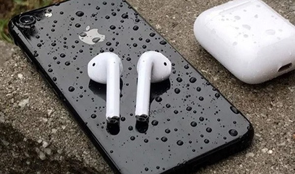 Nguyên nhân Airpods 2 hỏng vỏ ngoài Nguyên nhân Airpods 2 hỏng vỏ ngoài