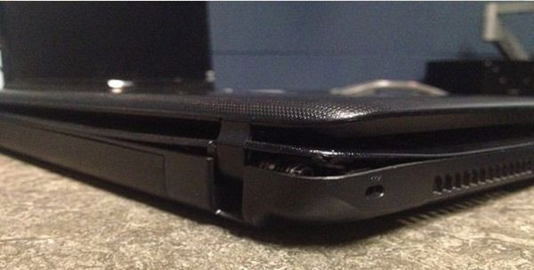 Nguyên nhân gây ra tình trạng bung bản lề Laptop&nbsp; 2